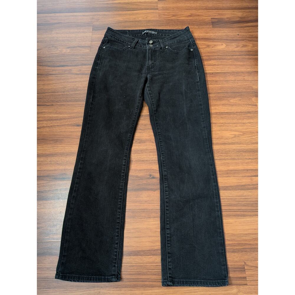 Levi’s Bootcut Jeans Size 30 Dark Wash Black Denim Minimalist Western Cowgirl